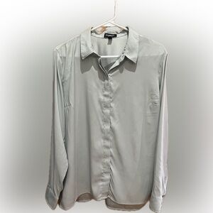 Express Portofino Women's Satin Feel Button-Up Shirt - Mint L